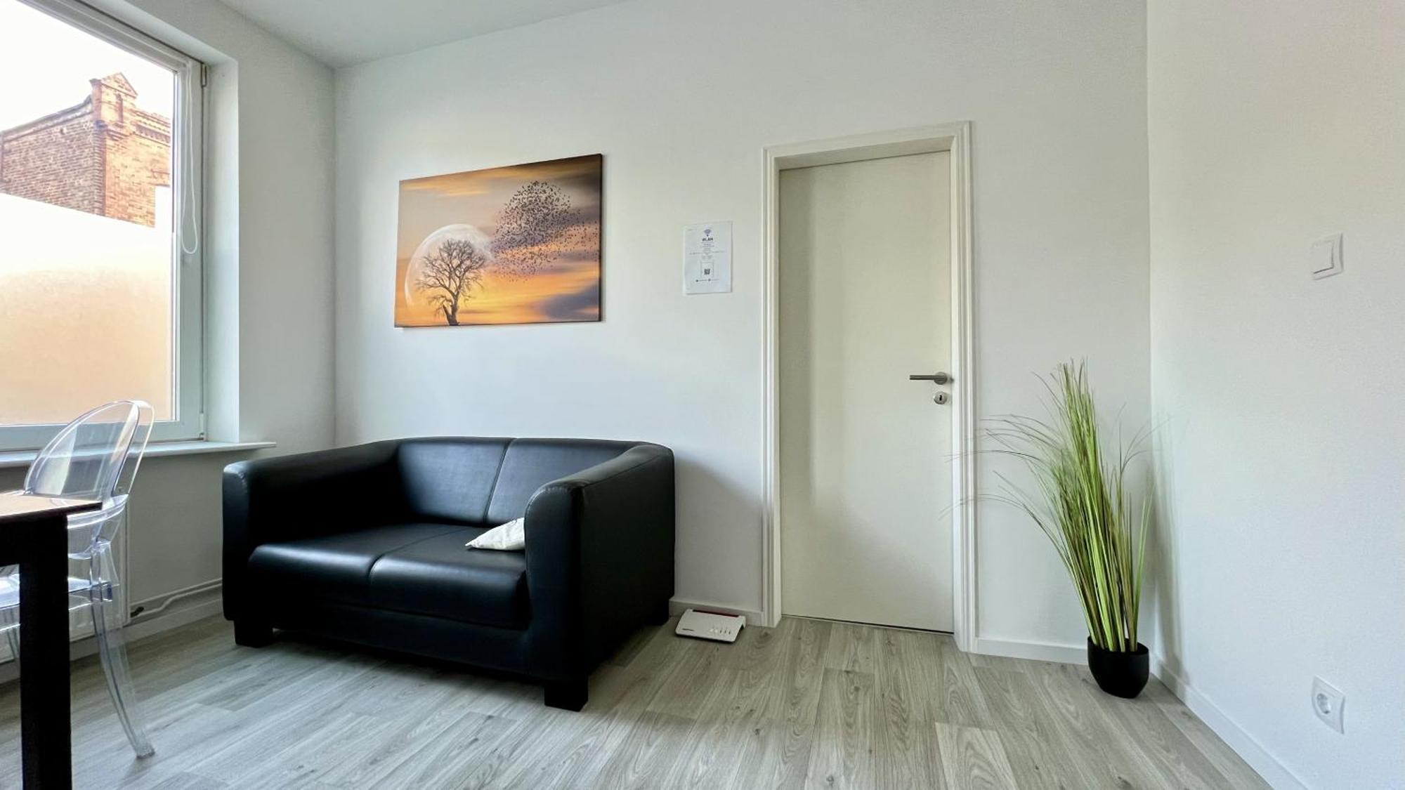 Studio-Apartments Fuer Monteure & Businessgaeste Zentral In Neumuenster Ngoại thất bức ảnh