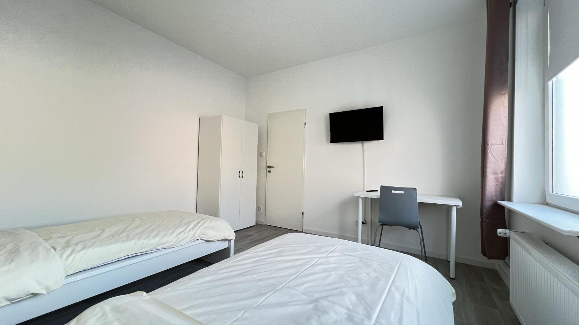 Studio-Apartments Fuer Monteure & Businessgaeste Zentral In Neumuenster Ngoại thất bức ảnh