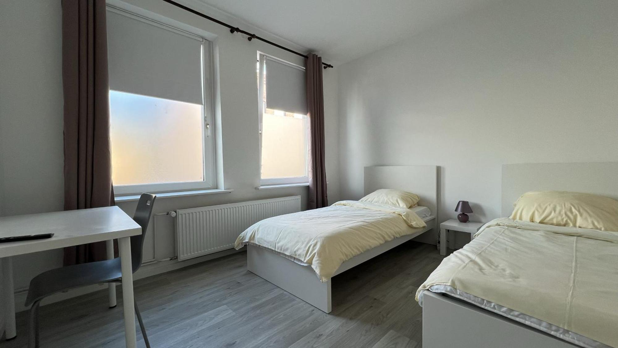 Studio-Apartments Fuer Monteure & Businessgaeste Zentral In Neumuenster Ngoại thất bức ảnh
