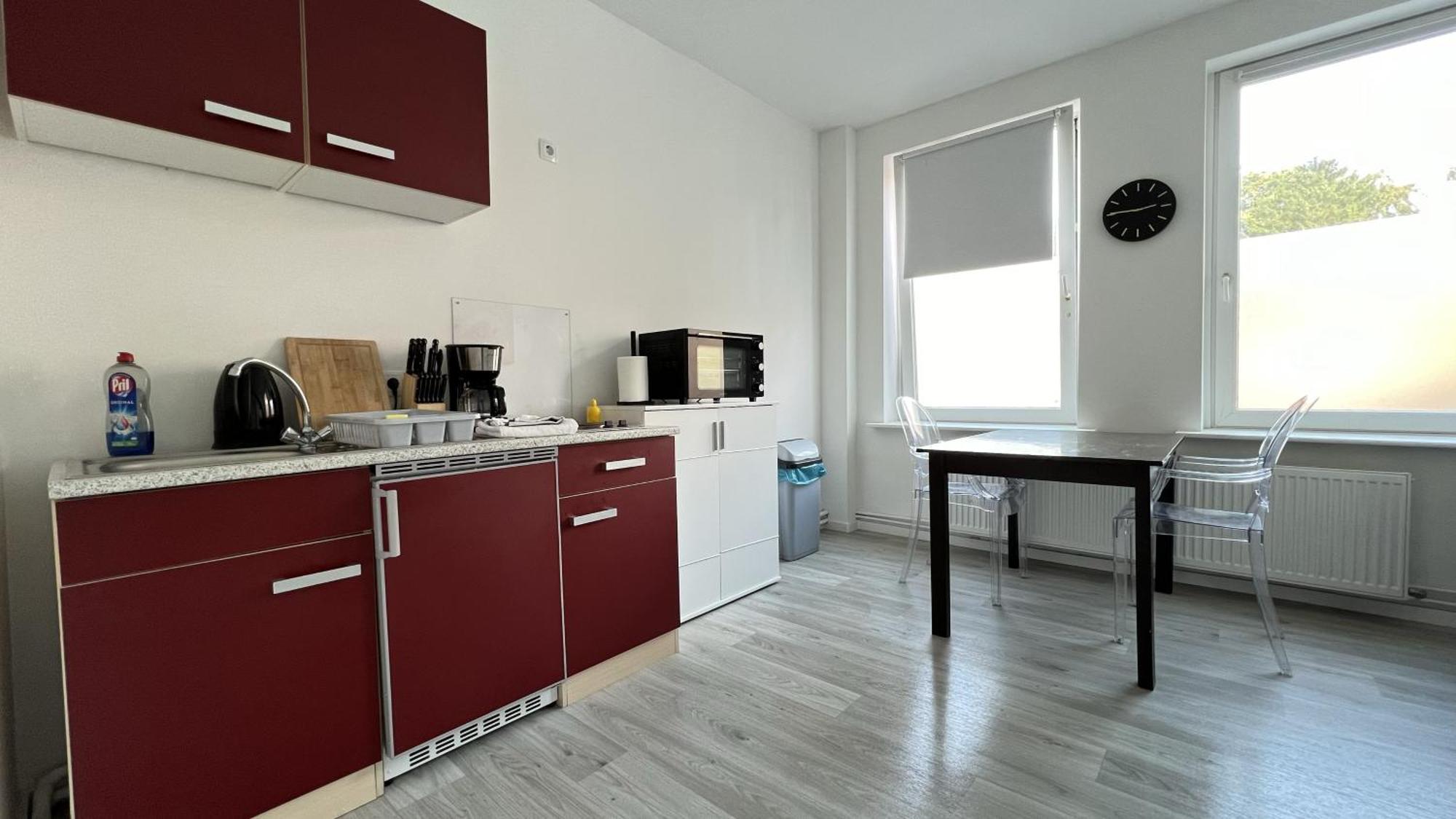 Studio-Apartments Fuer Monteure & Businessgaeste Zentral In Neumuenster Ngoại thất bức ảnh