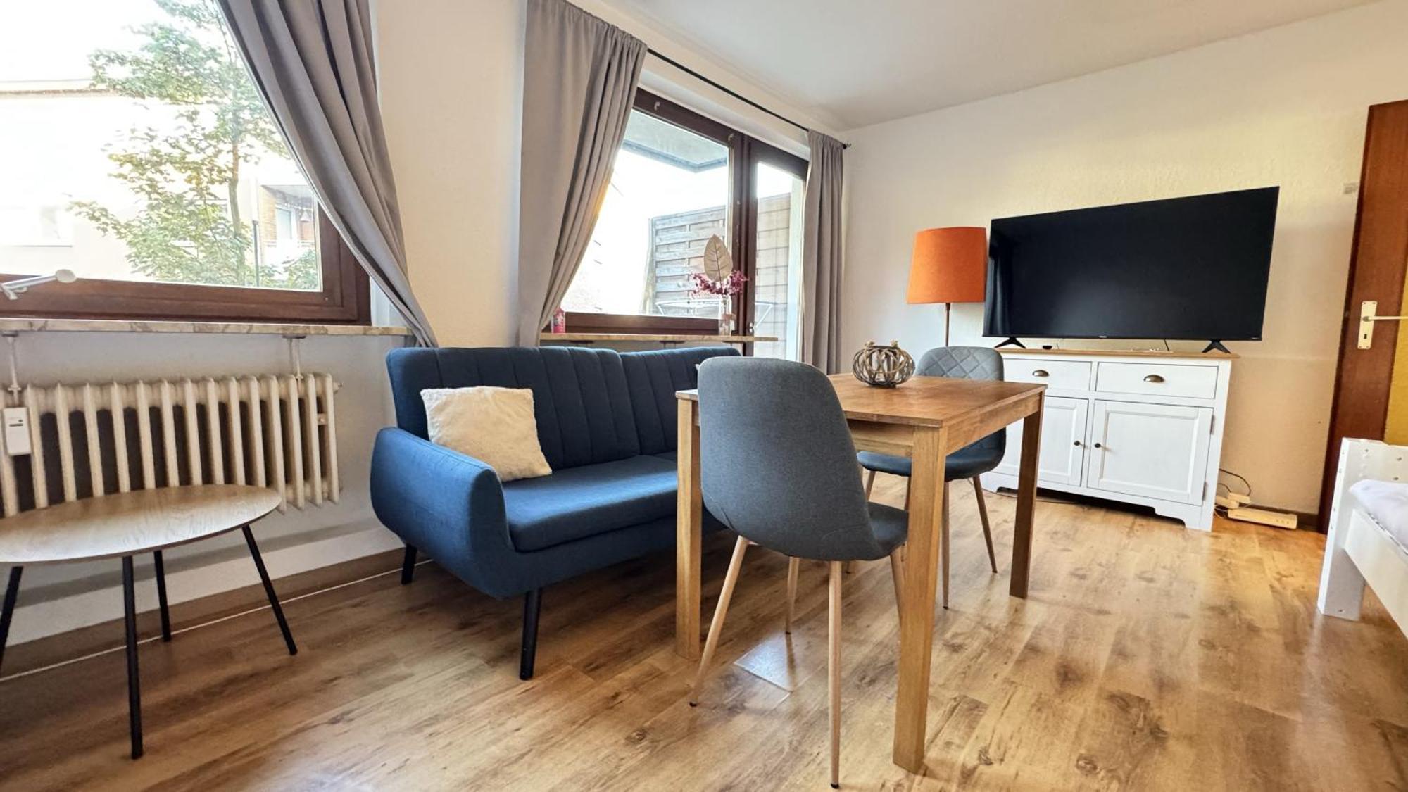 Studio-Apartments Fuer Monteure & Businessgaeste Zentral In Neumuenster Ngoại thất bức ảnh