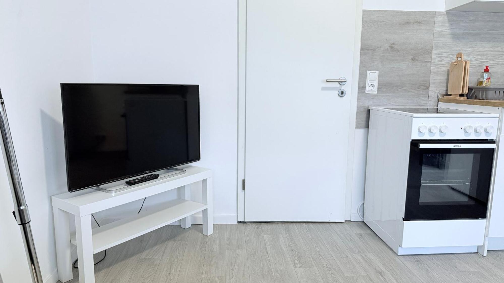 Studio-Apartments Fuer Monteure & Businessgaeste Zentral In Neumuenster Ngoại thất bức ảnh
