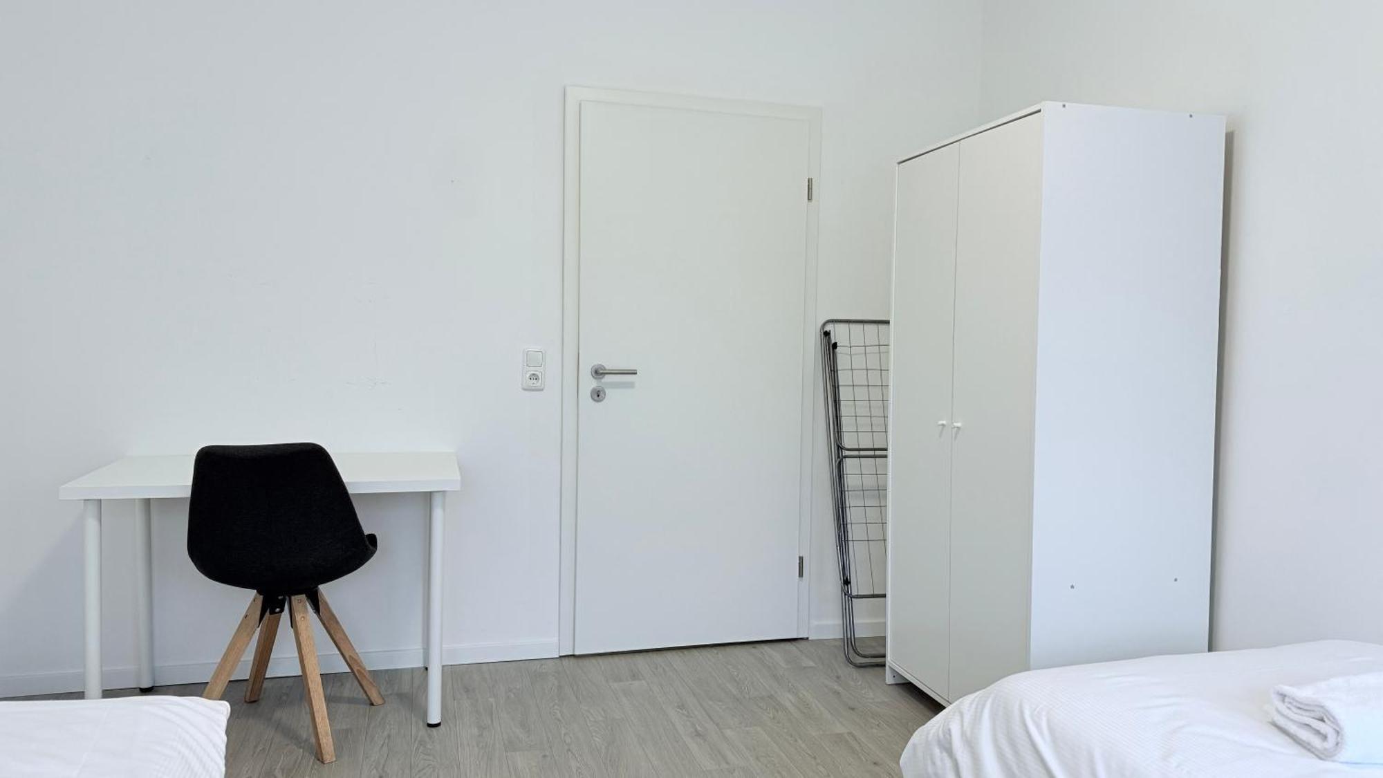 Studio-Apartments Fuer Monteure & Businessgaeste Zentral In Neumuenster Ngoại thất bức ảnh