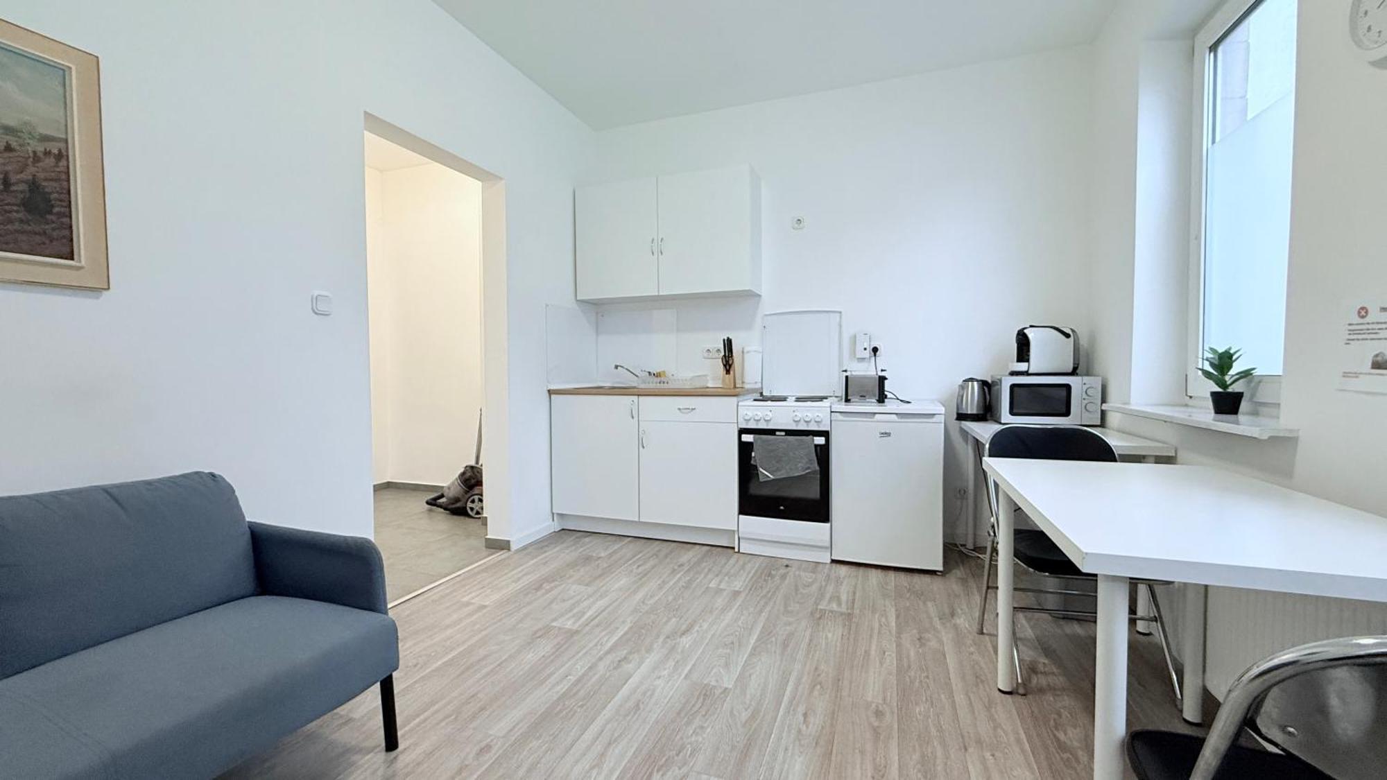 Studio-Apartments Fuer Monteure & Businessgaeste Zentral In Neumuenster Ngoại thất bức ảnh